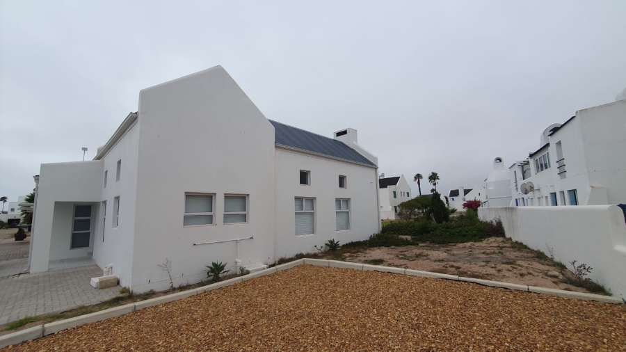 2 Bedroom Property for Sale in Lampiesbaai Western Cape